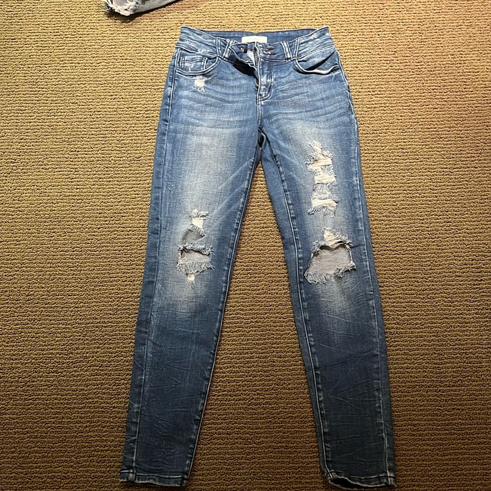 Buckle jeans
